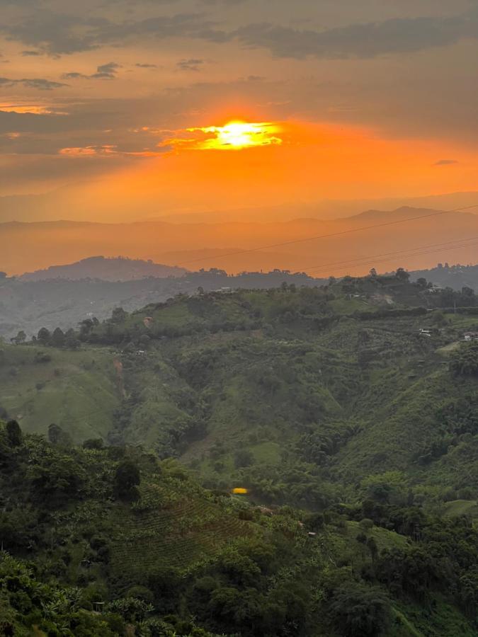 Finca Dona Eva Villa มานิซาเลส ภายนอก รูปภาพ